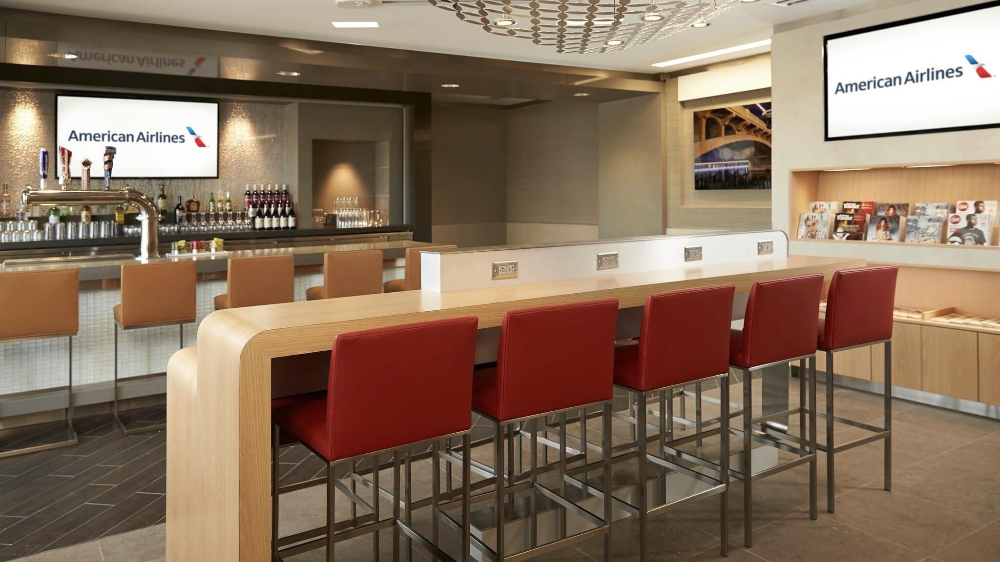 Phoenix Sky Harbor International Airport [PHX] - American Airlines Admirals Club Lounge