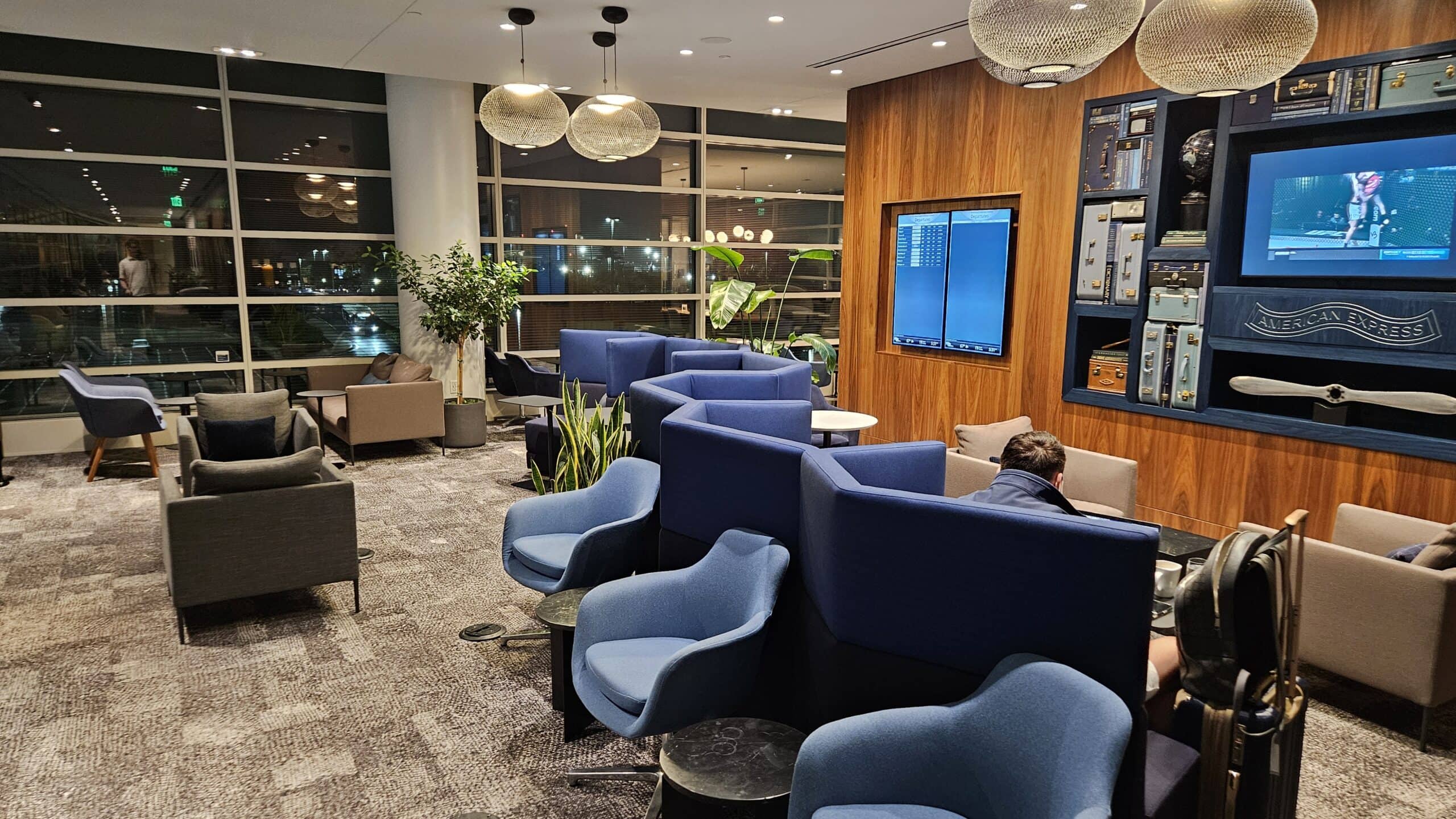 Amex Centurion Lounge DCA Review 12 - Amex Centurion Lounge DCA Amex Centurion Lounge DCA - Sitting Area
