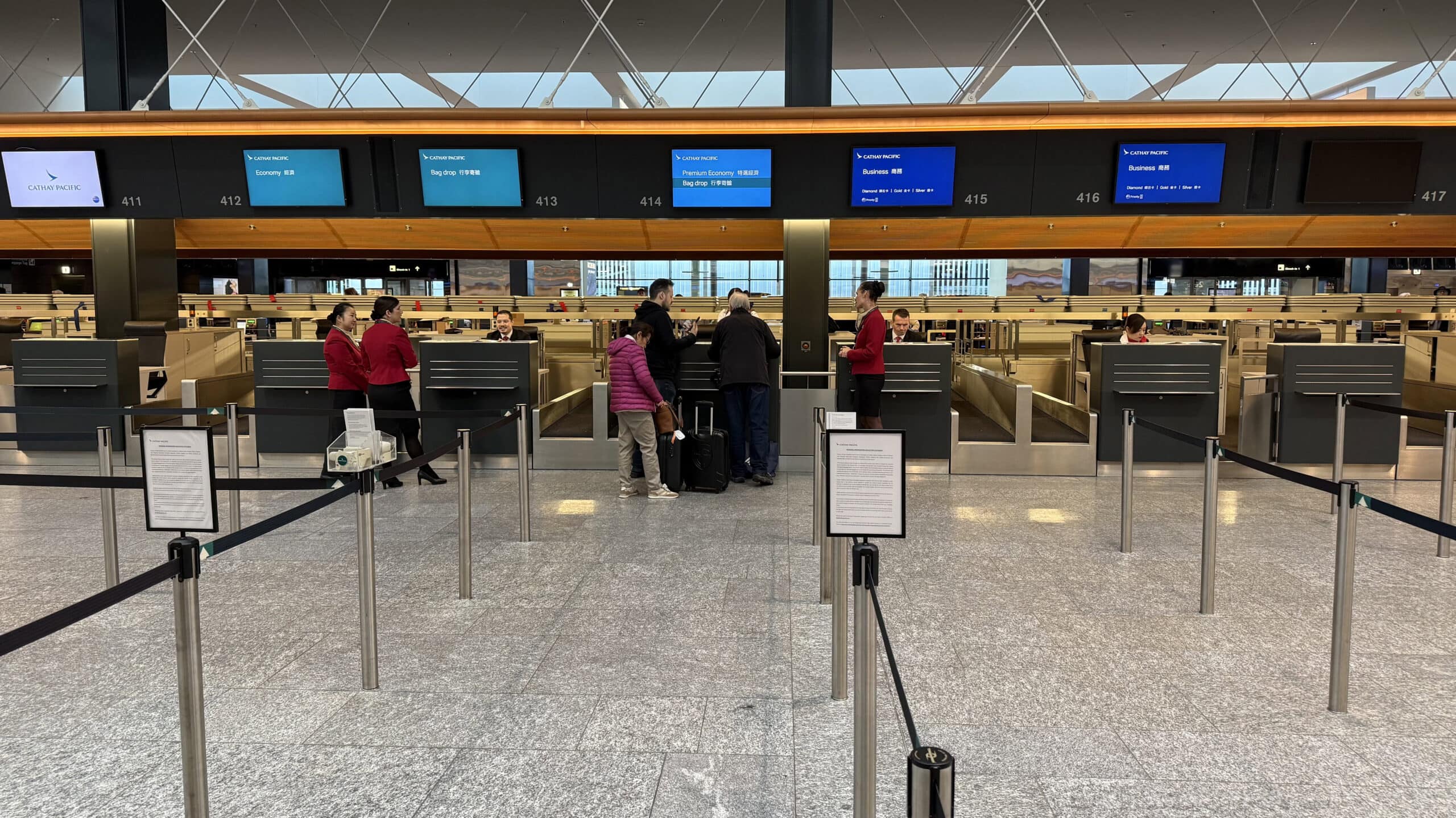Cathay Pacific A350-900 Business Class - Cathay Pacific Business Class Check-In At Zurich International Airport (ZRH)