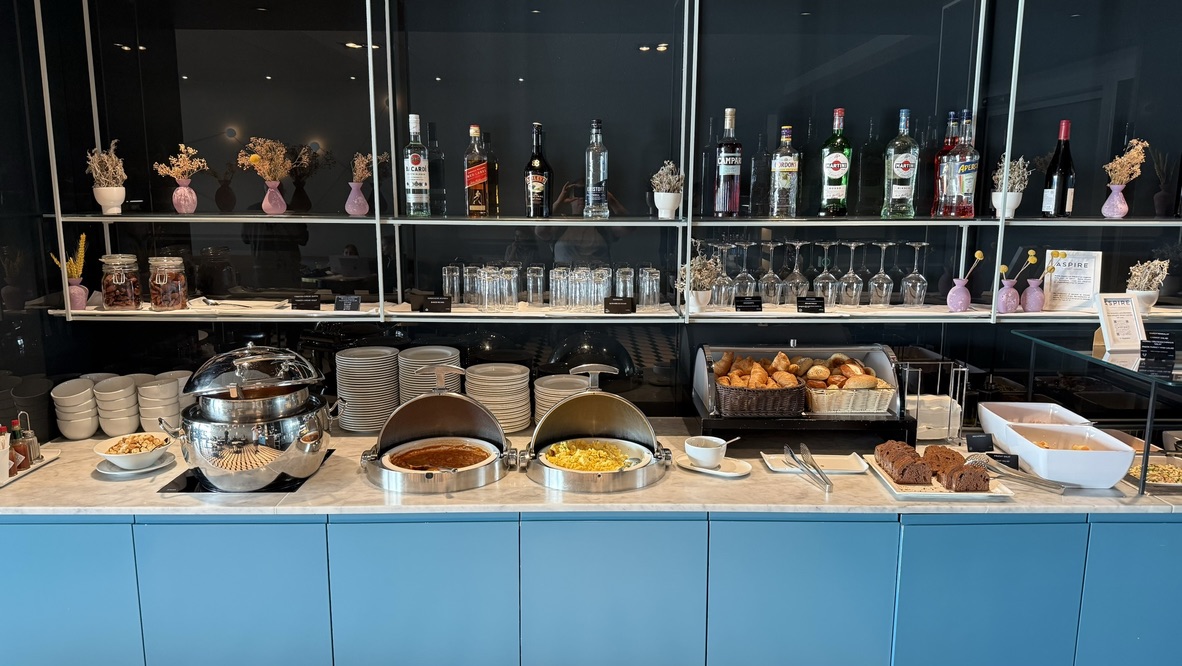 Cathay Pacific A350-900 Business Class - Terminal E Aspire Lounge At Zurich International Airport (ZRH)