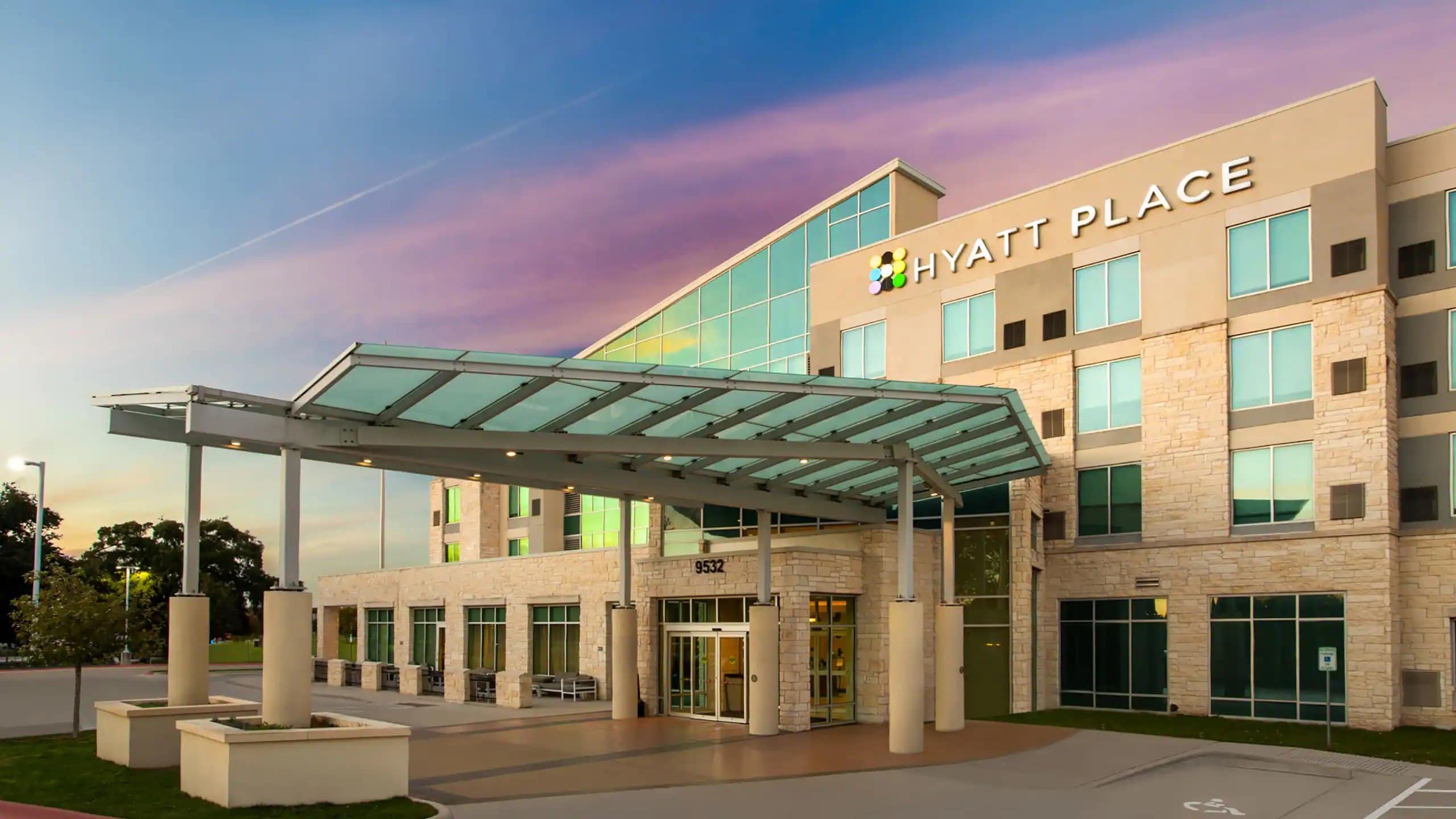 Austin-Bergstrom International Airport [AUS] - Hyatt Place Austin Airport