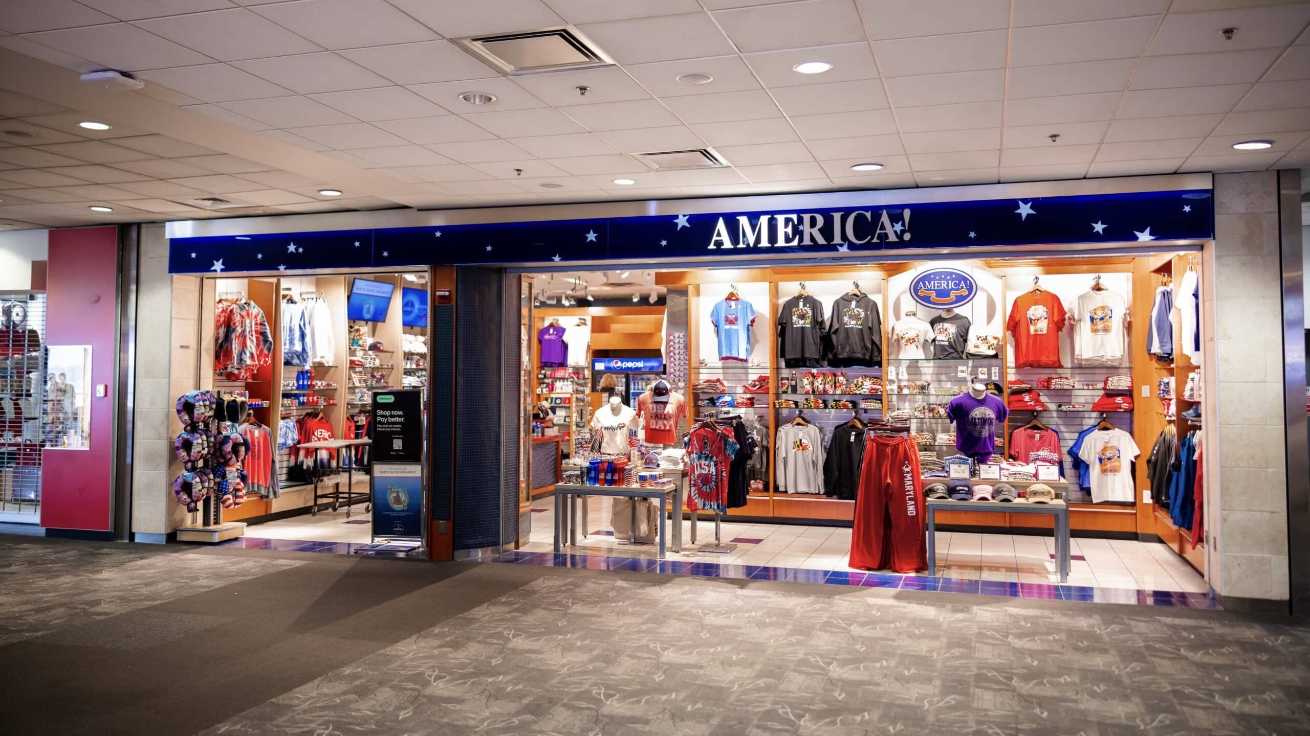 Baltimore/Washington International Airport [BWI] - Shopping: America!