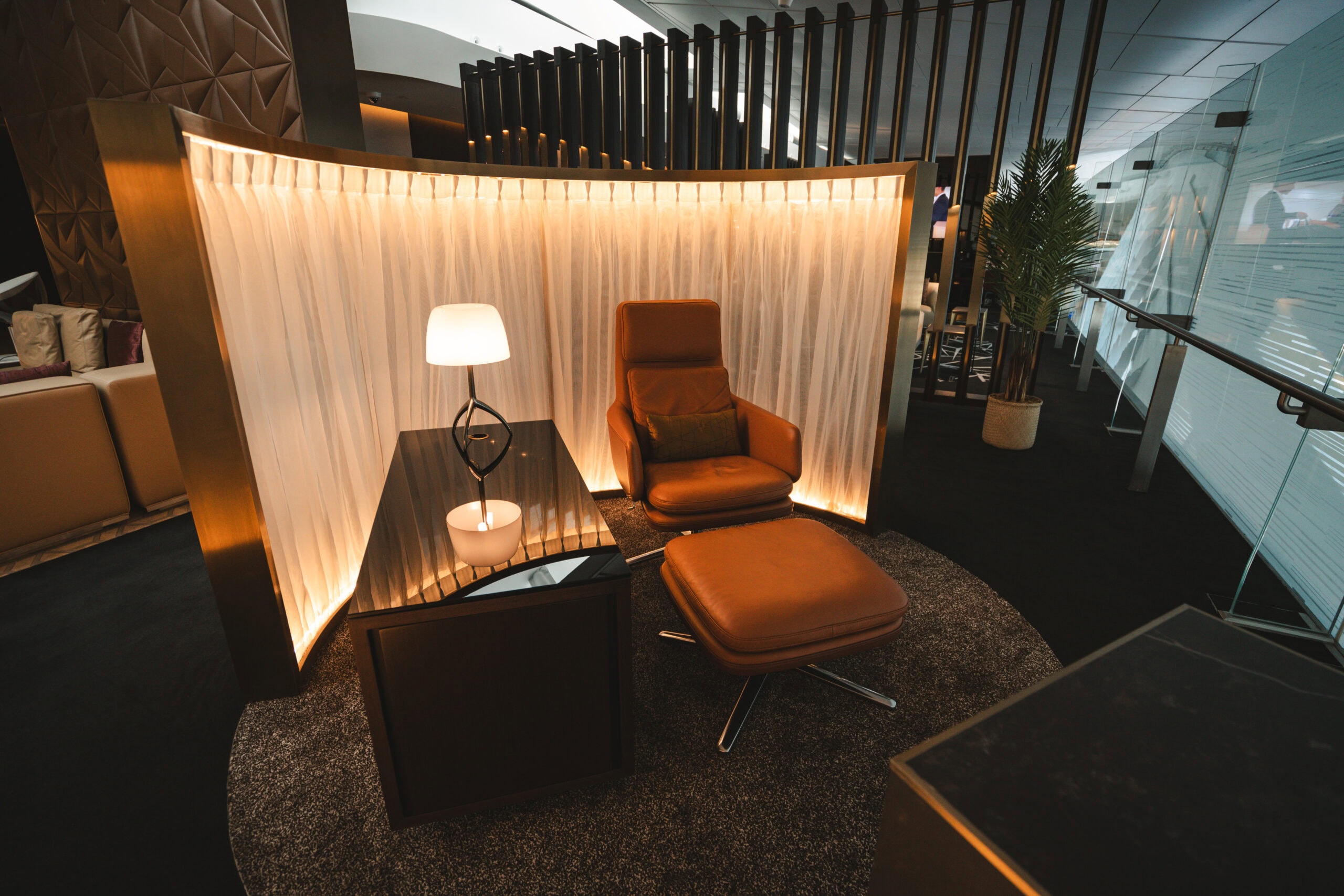 Etihad Airways A380-800 First Class [The Apartment] - First Class Lounge