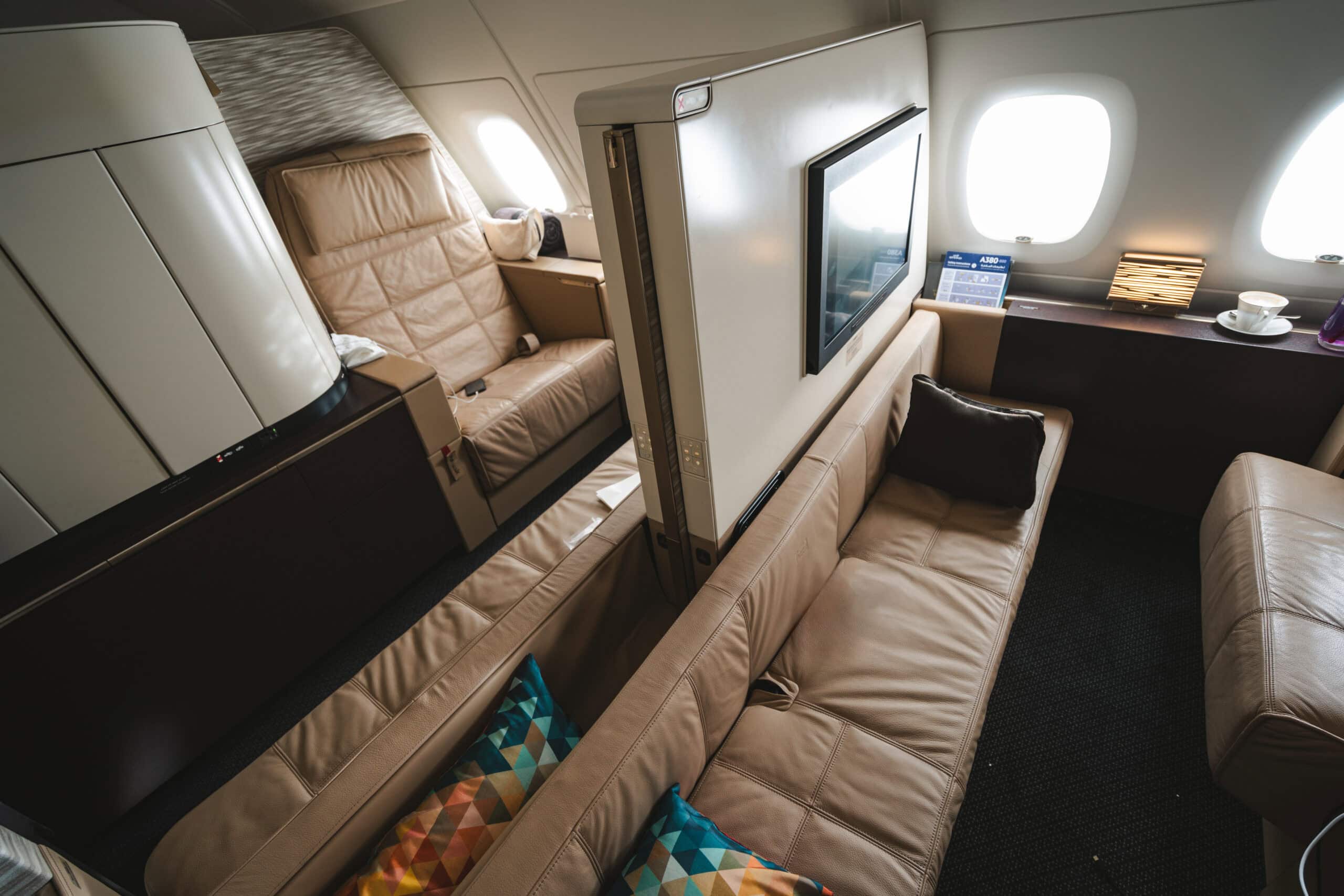 Etihad Airways A380-800 First Class [The Apartment] - First Class Couples Suites