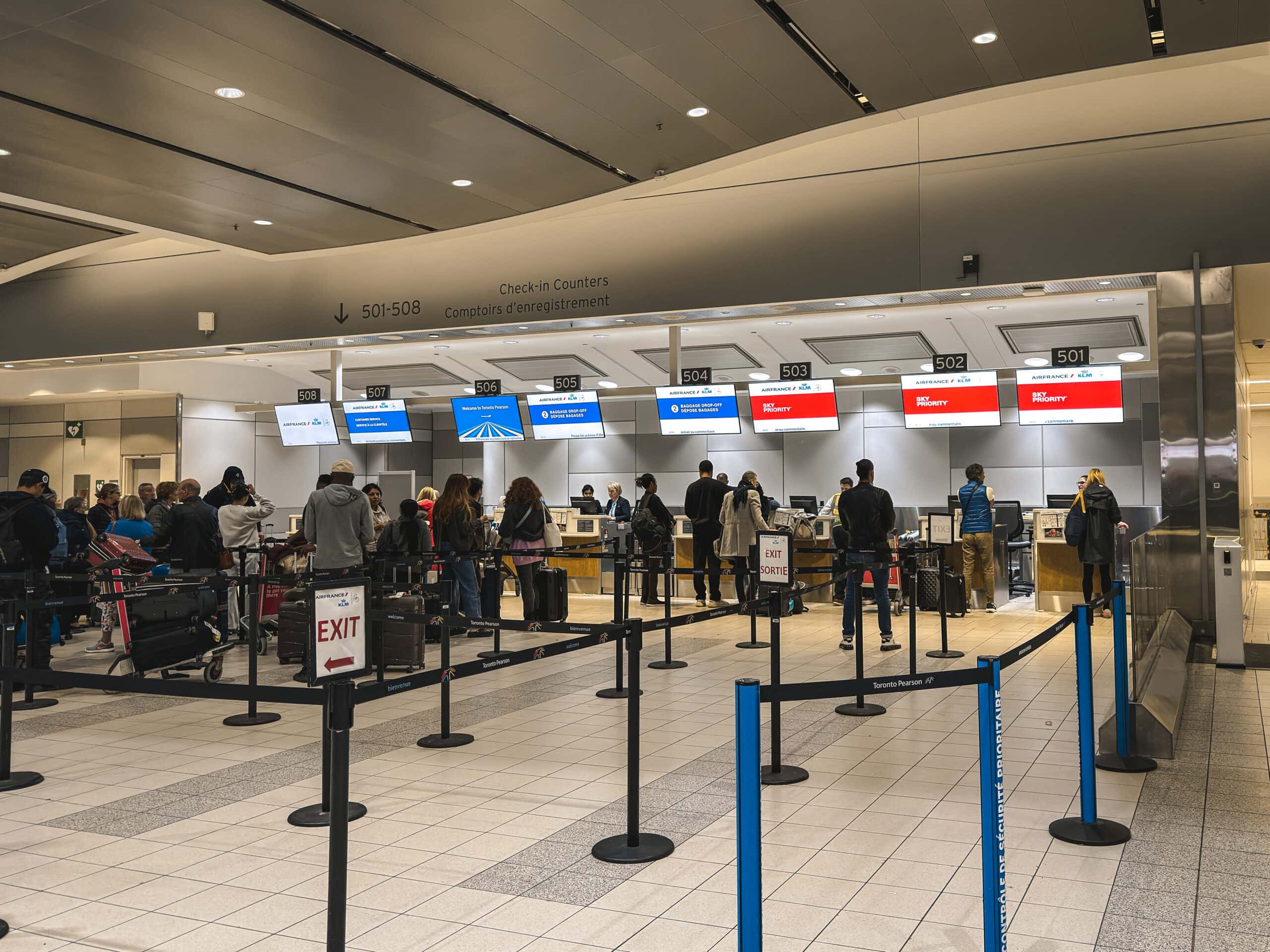 Air France A350-900 Business Class - Business Class Check In At Toronto Pearson International Airport [YYZ]