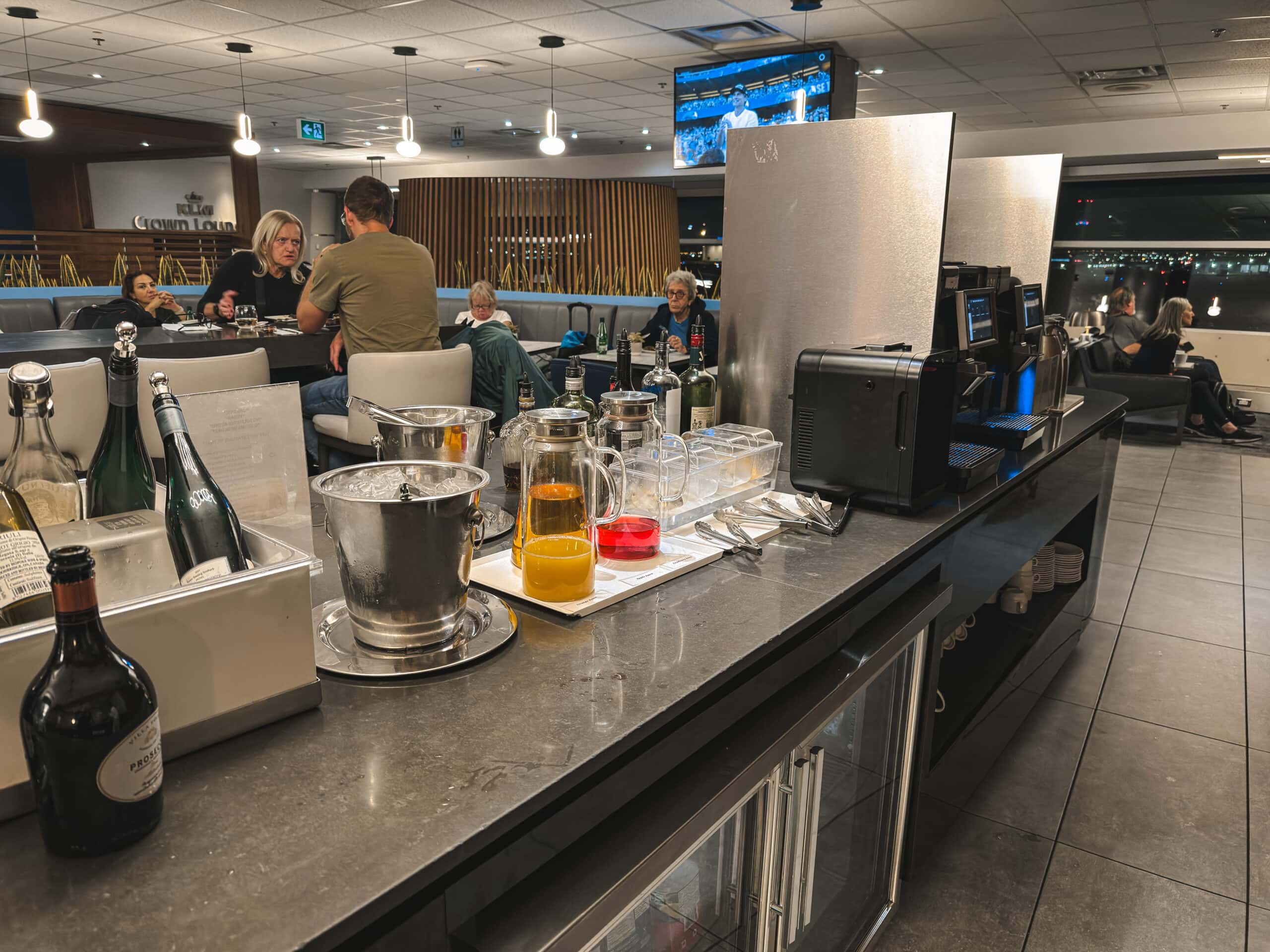 Air France A350-900 Business Class - KLM Crown Lounge At Toronto Pearson International Airport [YYZ]