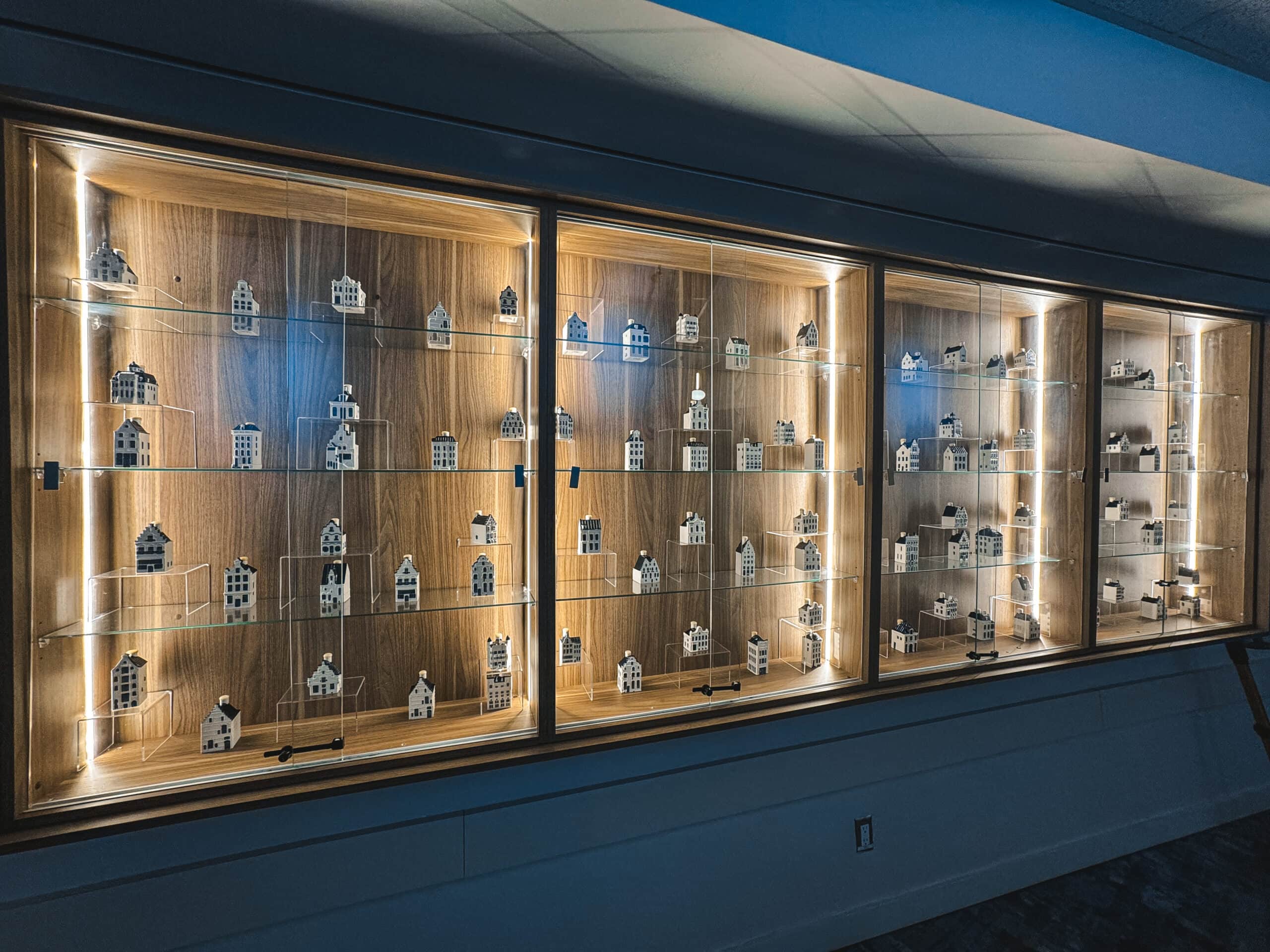 Air France A350-900 Business Class - KLM Crown Lounge At Toronto Pearson International Airport [YYZ]