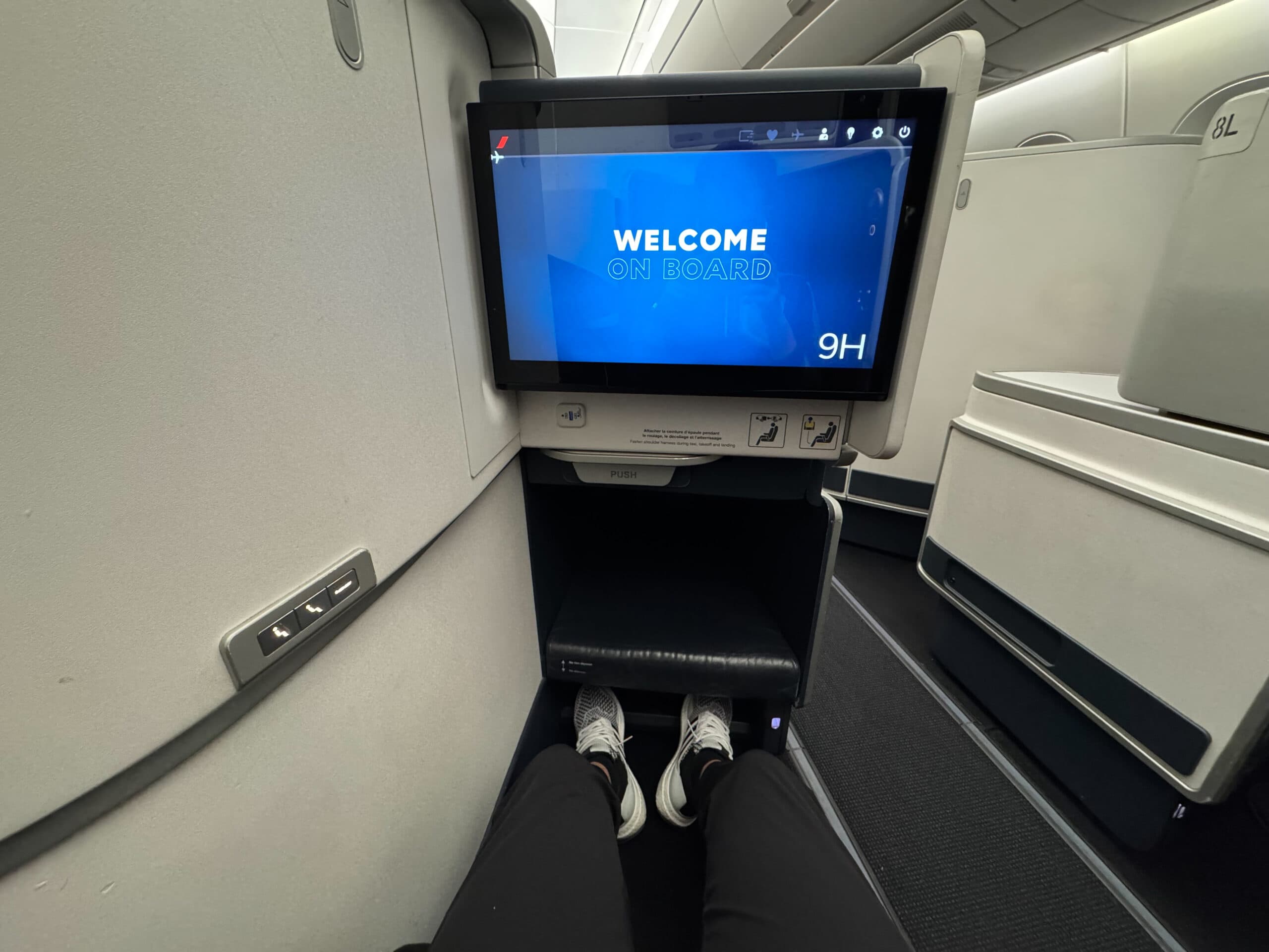Air France A350-900 Business Class - Footwell And Entertainment Screen