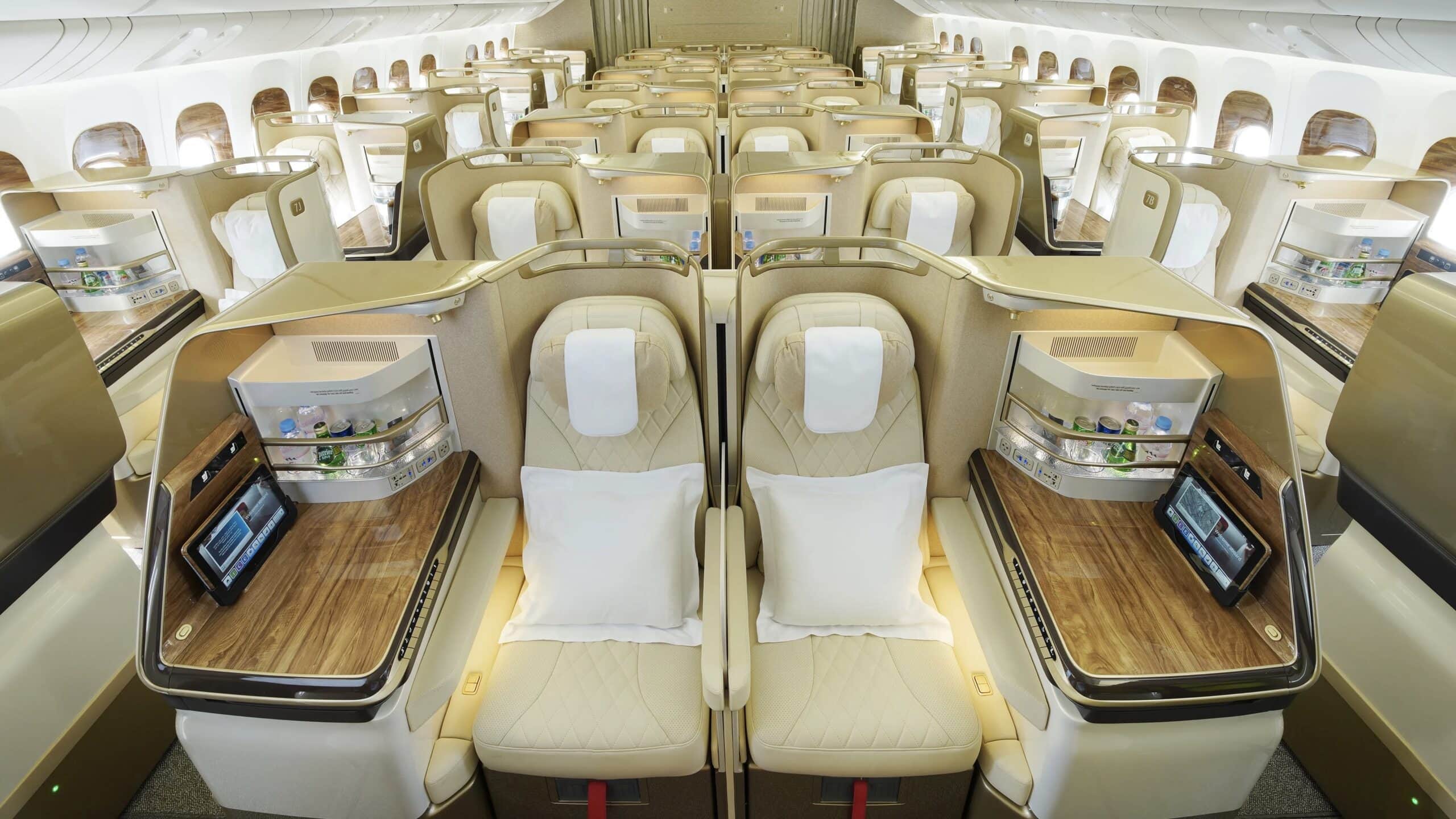 Featured image for “Best Ways To Book Emirates Business Class With Points: Step-By-Step Guide [2025]”