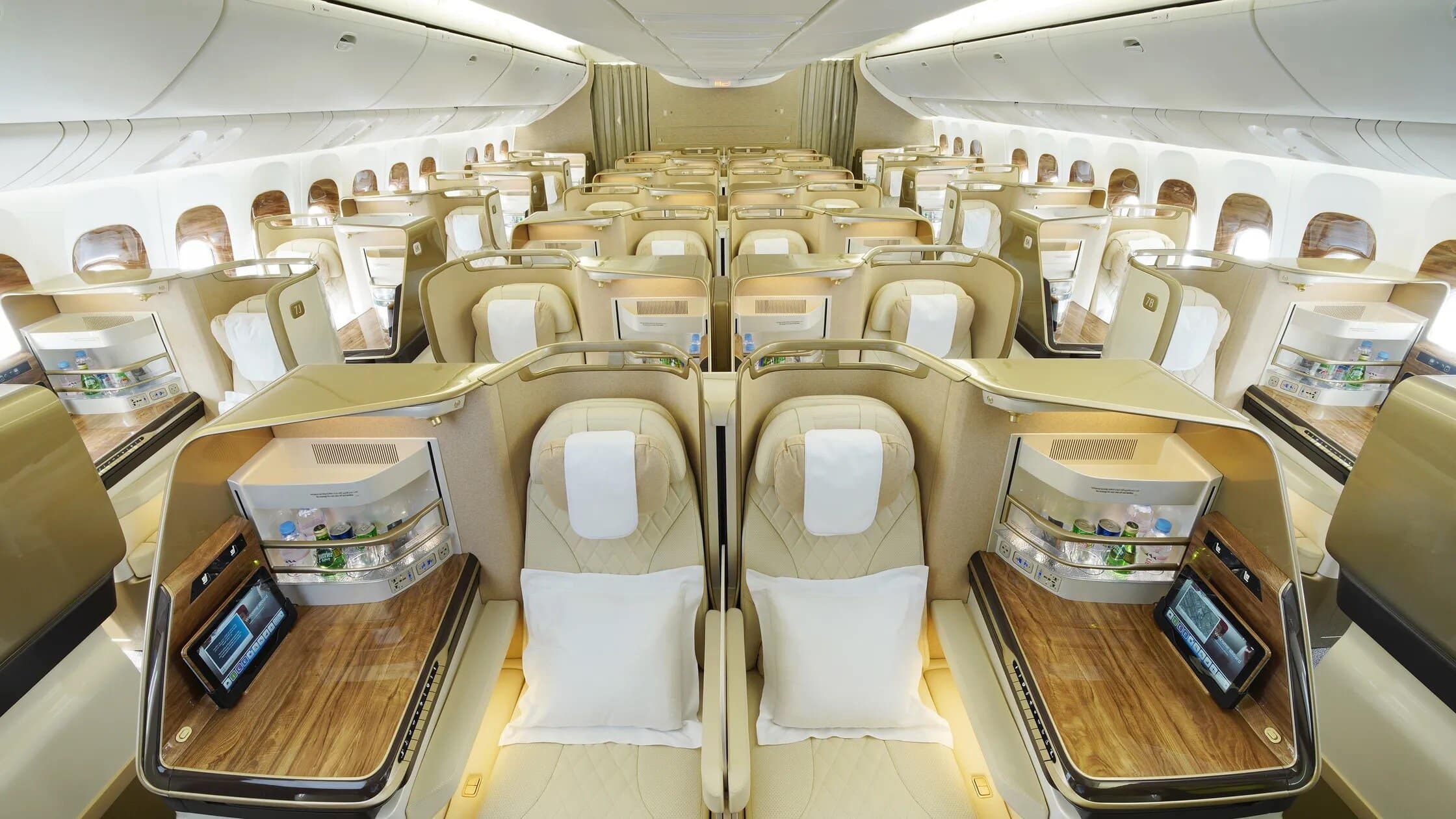 Best Business Class Seats For Couples - Emirates