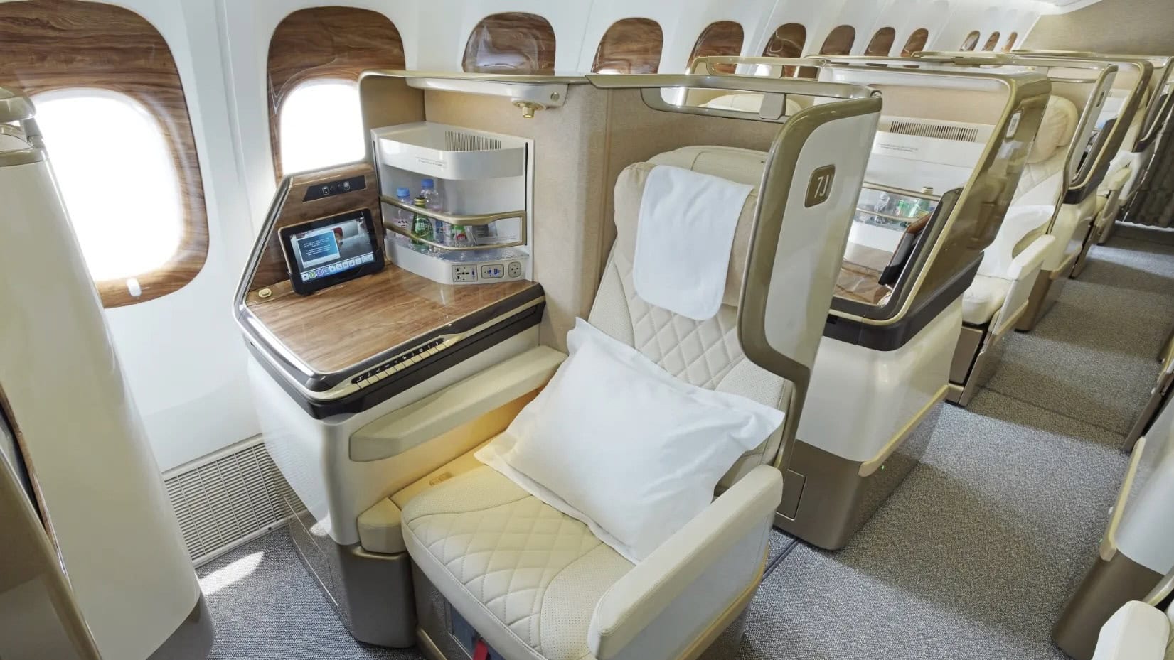 Best Ways To Redeem Capital One Miles - Emirates Business Class