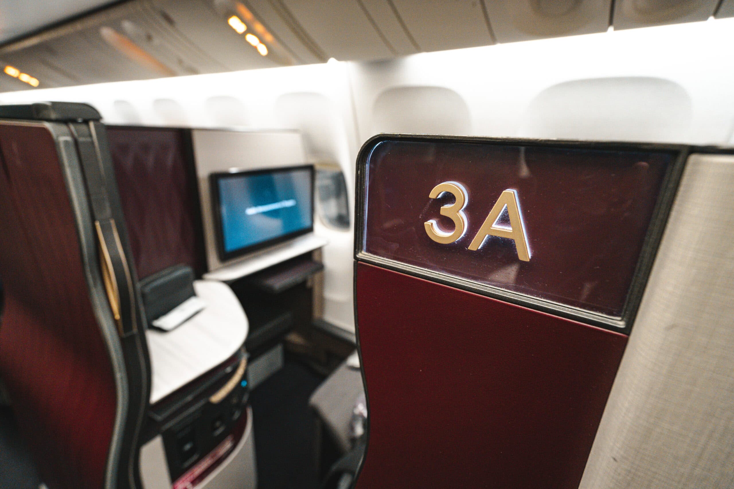 Qatar Airways 777-300ER Business Class [Qsuite] - Seat