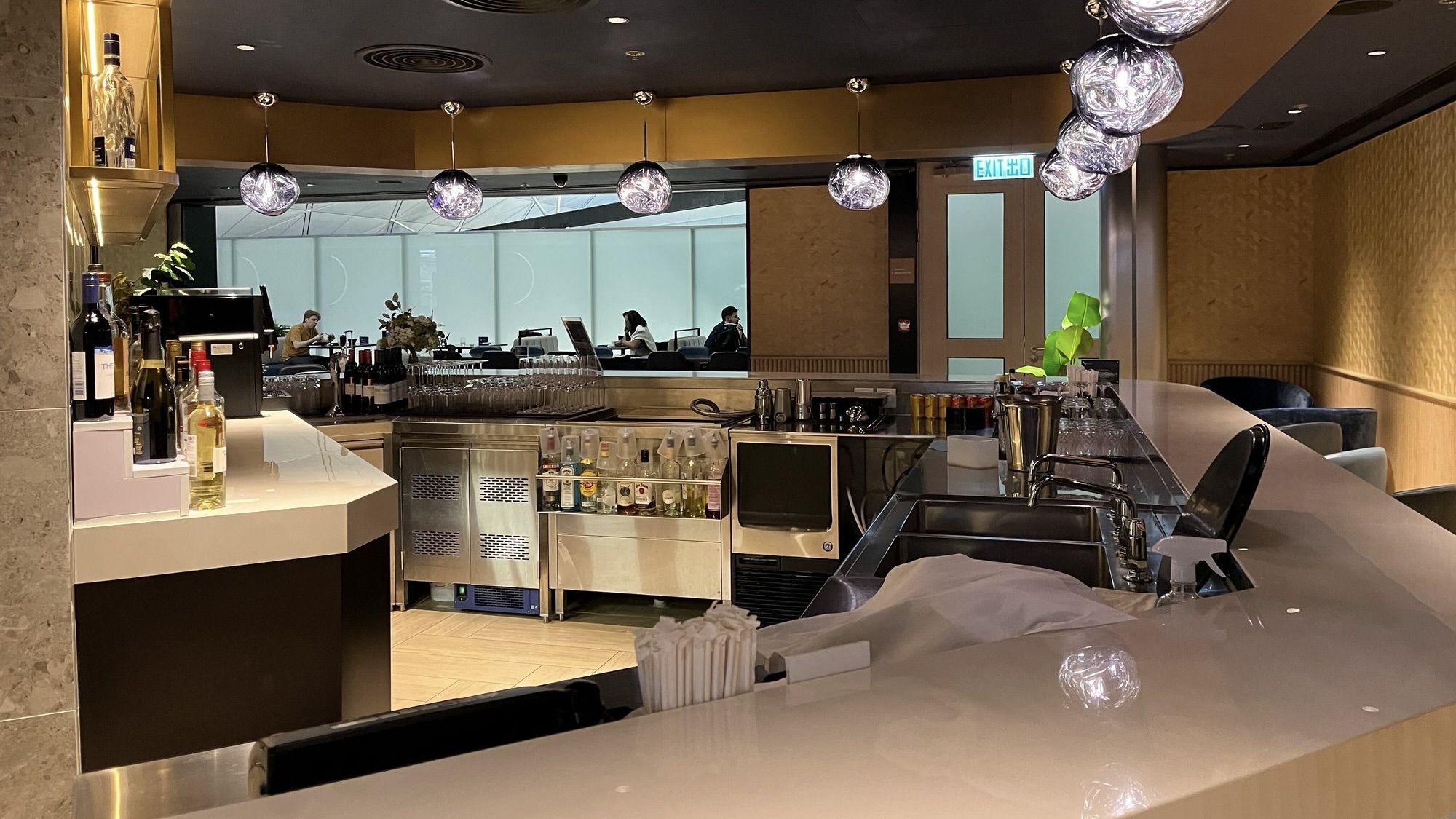 Chase Sapphire Lounge by The Club - Hong Kong International Airport [HKG]