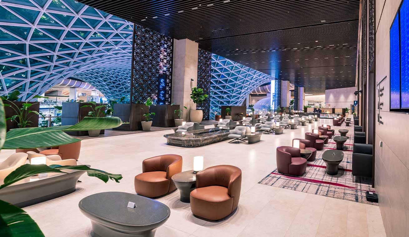 Best Business Class Lounges In The World - Qatar Airways Al Mourjan Business Lounge