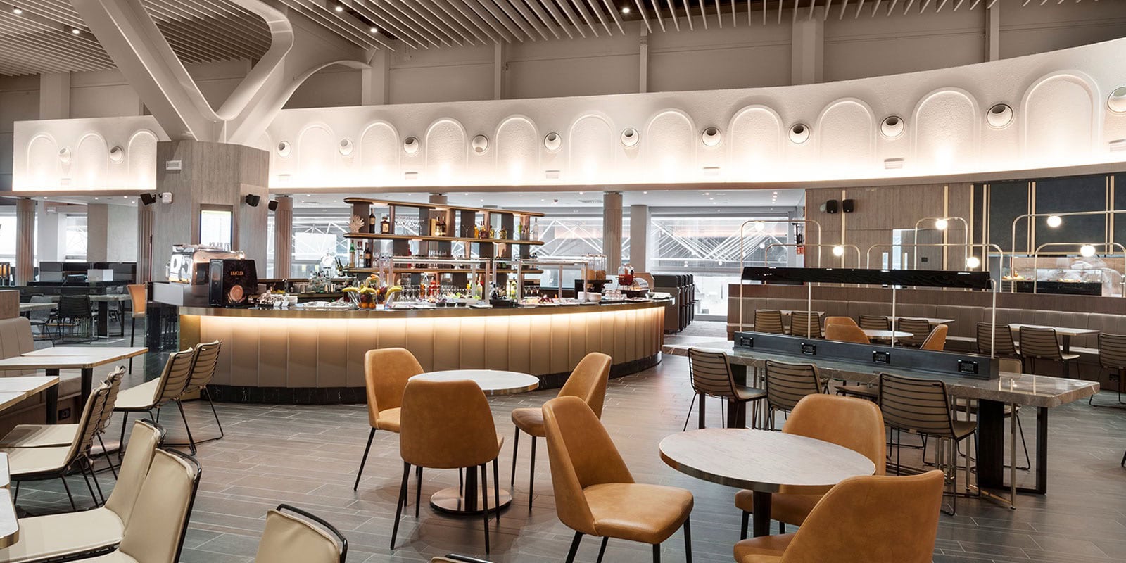 Best Airport Lounges In Europe - Plaza Premium Lounge [FCO]