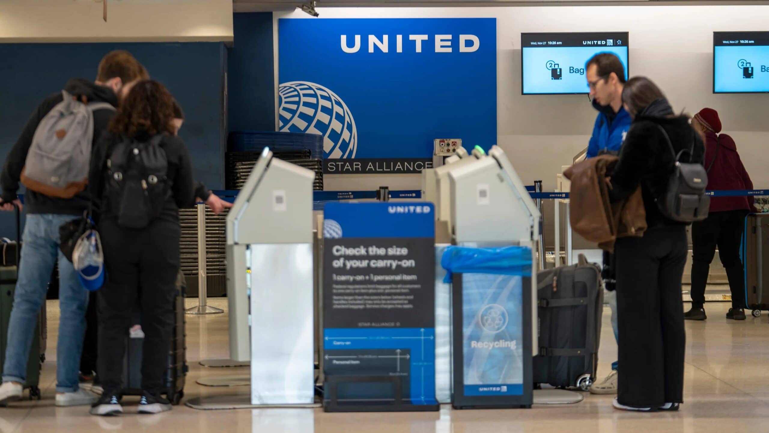How To Avoid United Airlines Baggage Fees - Overview