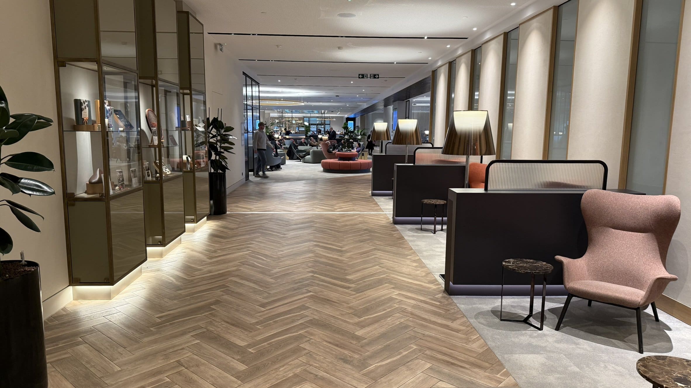 The View Lounge Entrance And Seating Area At Brussels Airport [BRU]