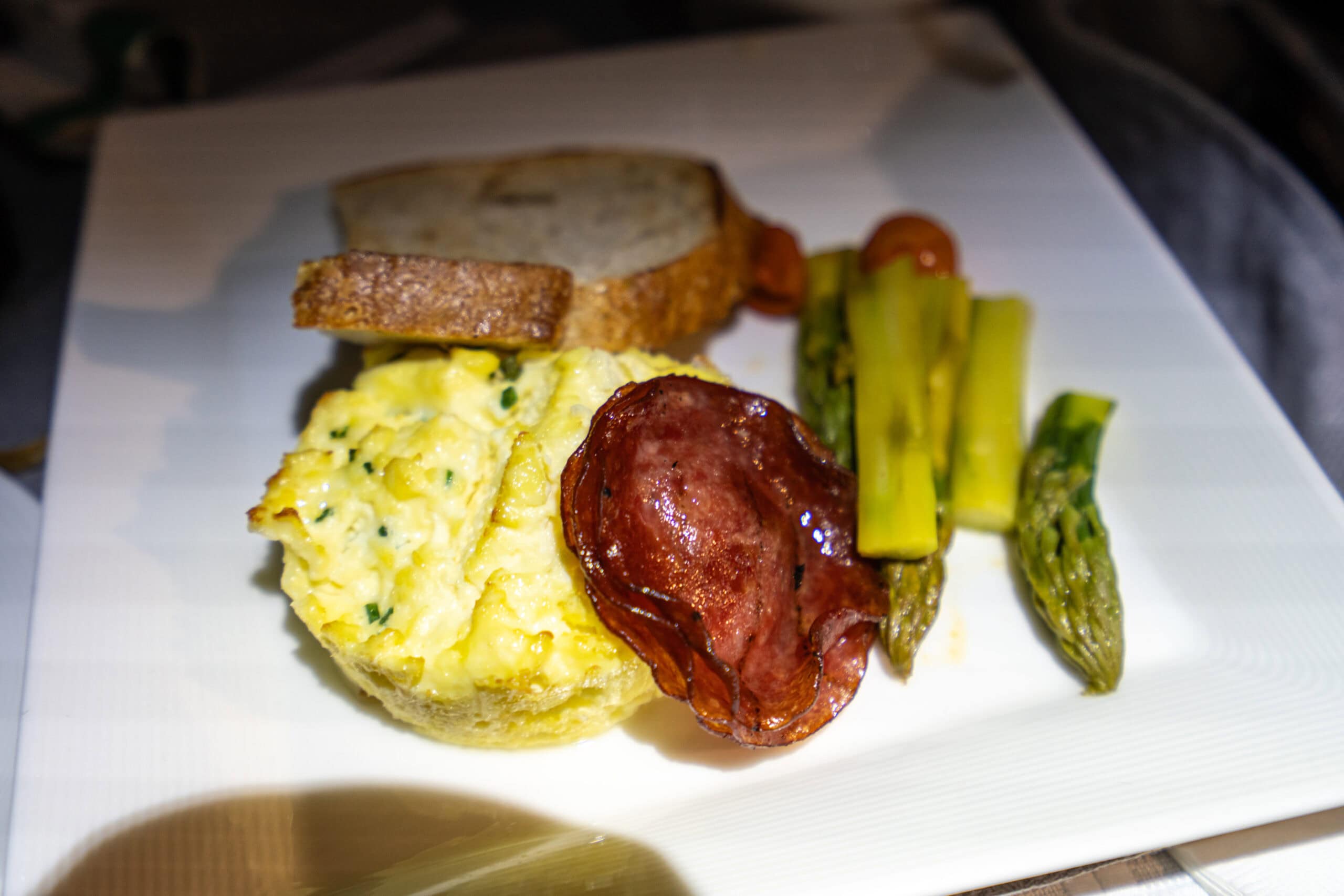 EVA Air Business Class [Royal Laurel] Breakfast