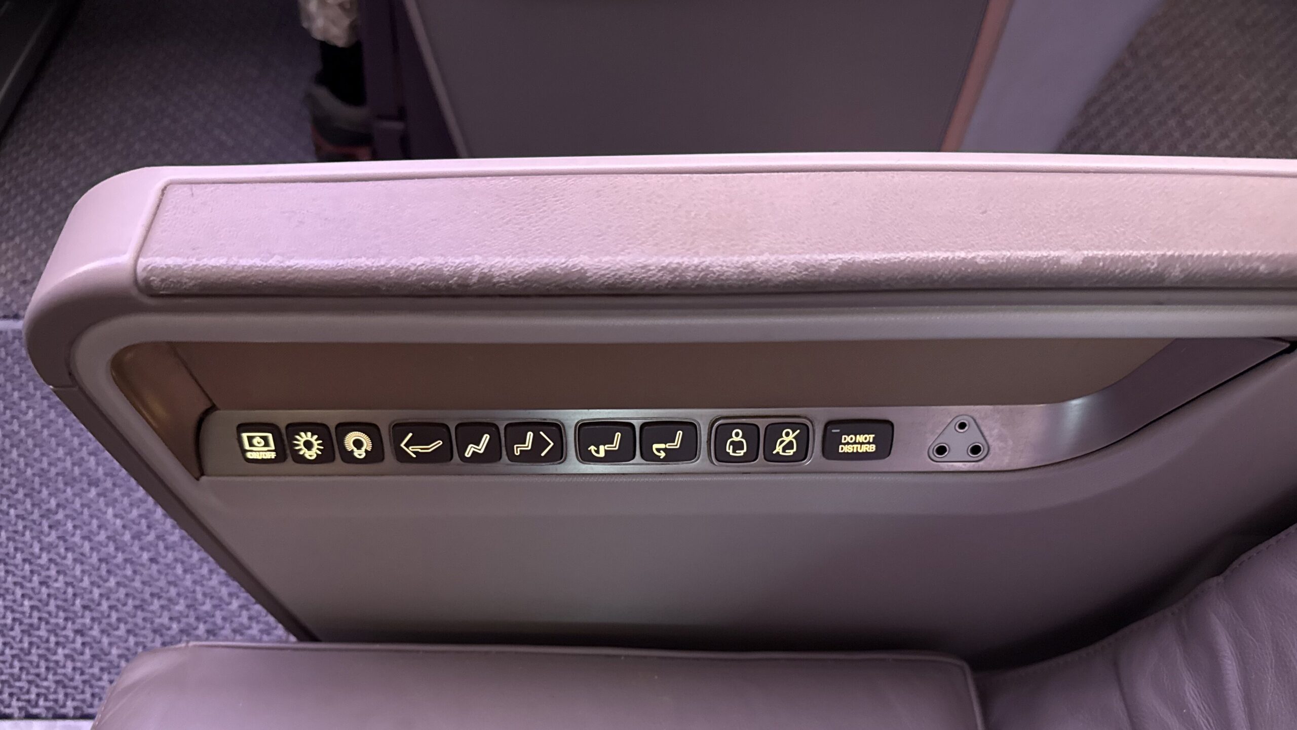 Singapore Airlines A350-900 Business Class Seat Controls