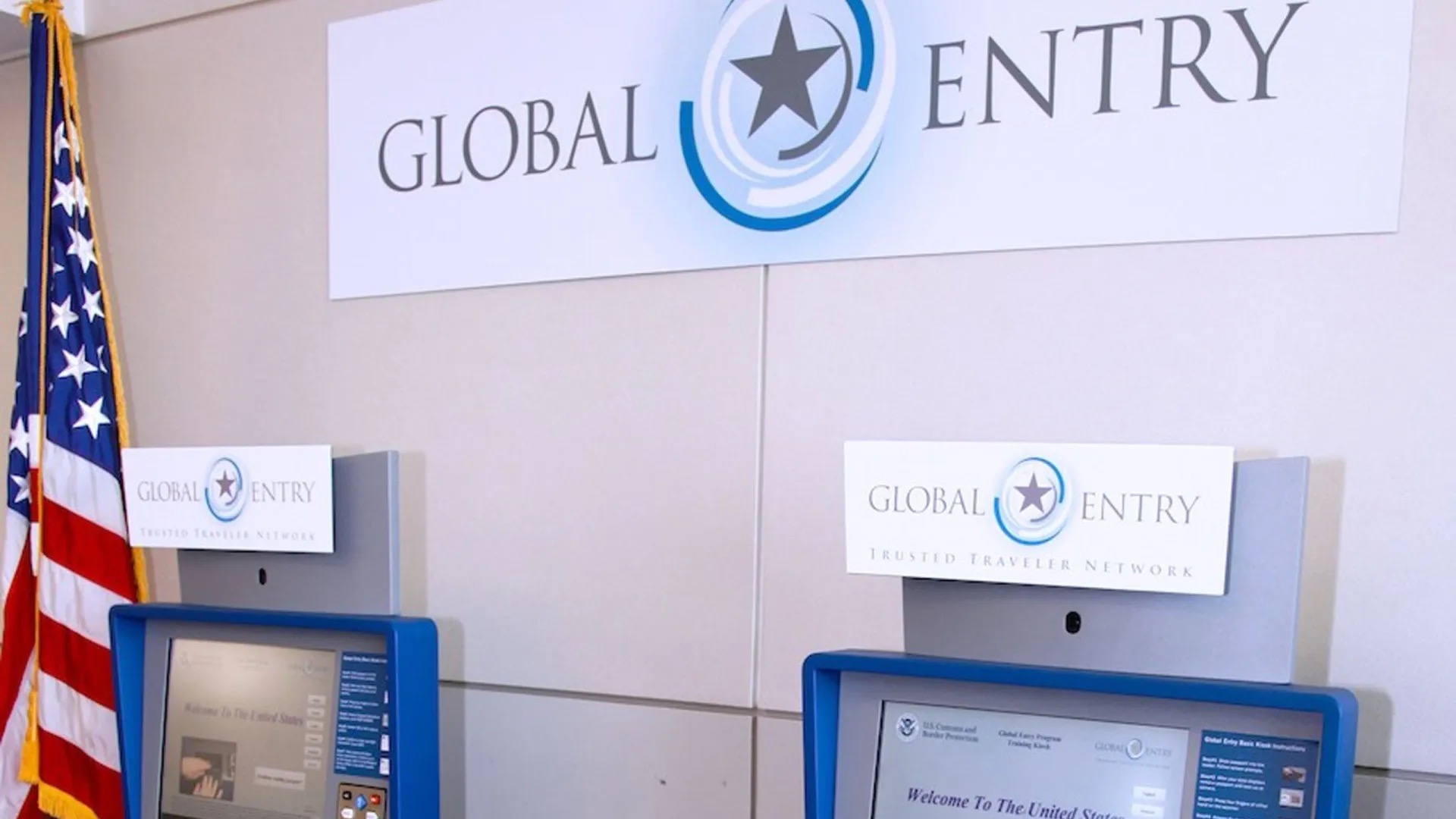 Global Entry vs TSA PreCheck: What Is The Difference (And Which Should You Get?) 2 - Global Entry vs TSA PreCheck Global Entry Is The Answer For International Travel